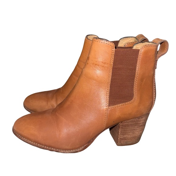 Madewell the Brady Leather Chelsea Ankle Boots Cognac English Saddle Size 8 - Picture 2 of 6